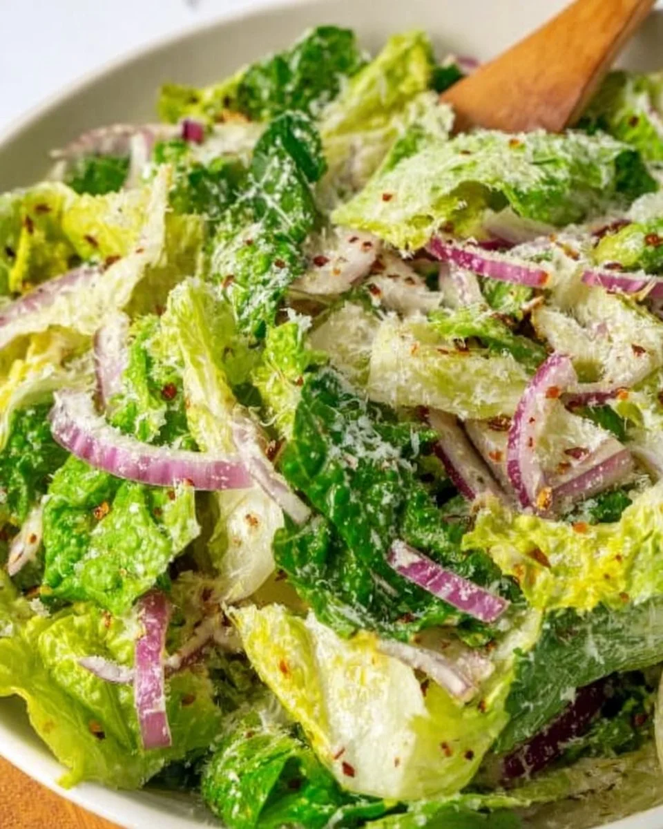 5-Minuten Zitronen-Parmesan-Salat mit Blattgemüse